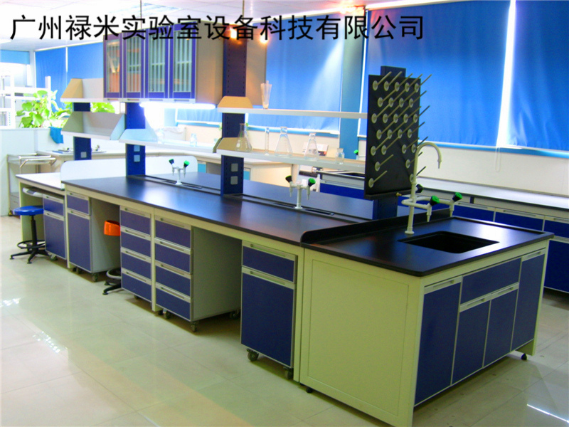 怎樣改進(jìn)實(shí)驗(yàn)室家具質(zhì)量？