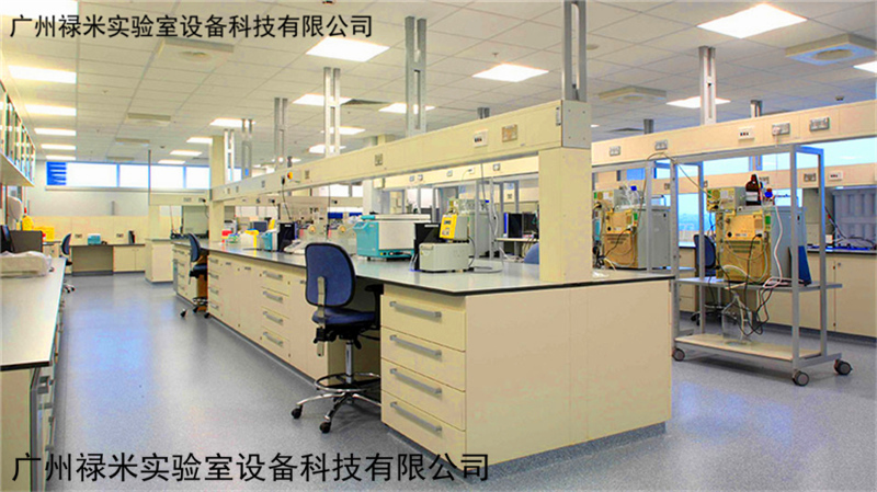 實驗室設(shè)計時要慎重選擇設(shè)計和施工單位，以防被騙