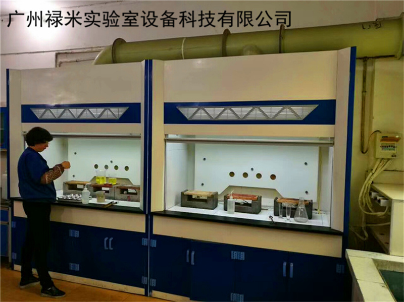 選擇實驗室通風柜的一些小訣竅