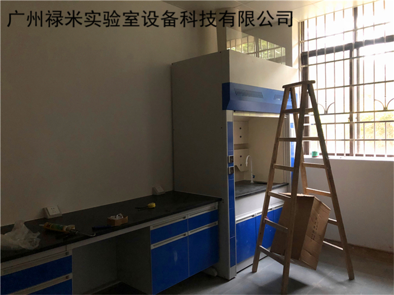 祿米全木實驗邊臺的選材與全鋼實驗邊臺的特點